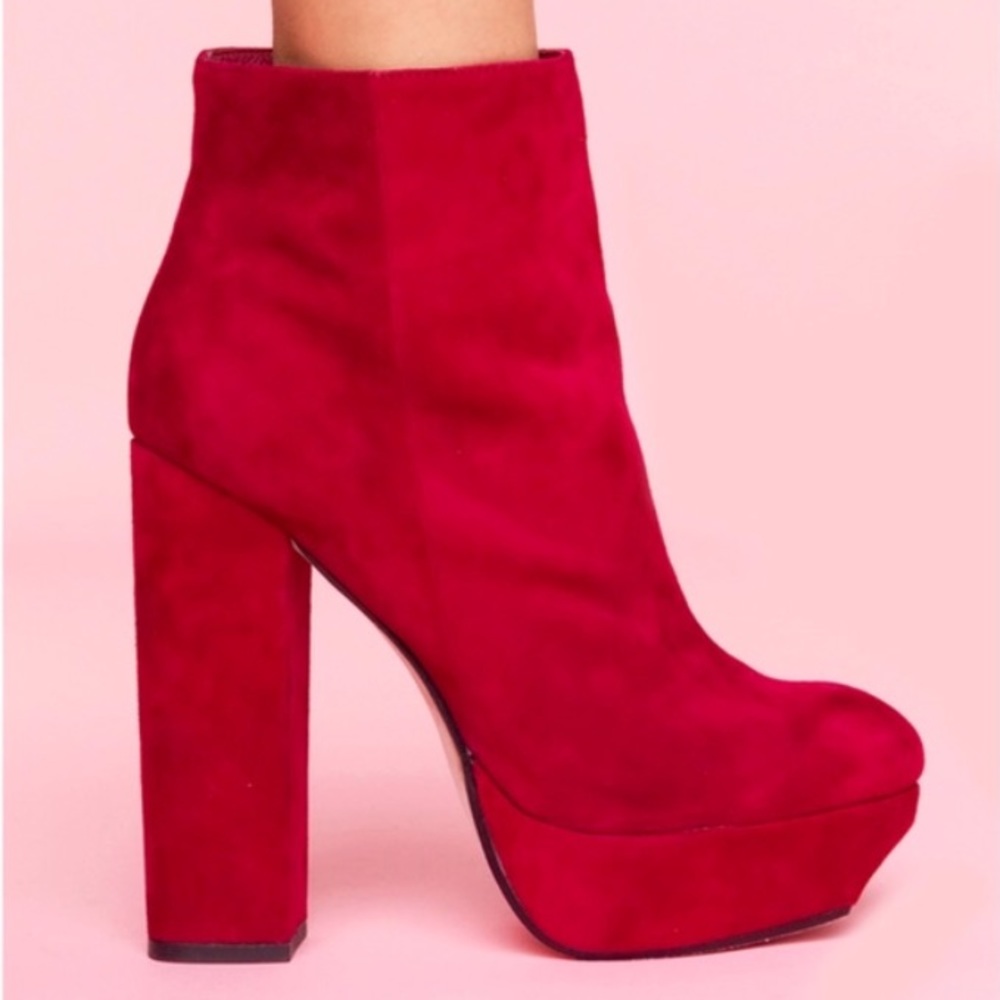 Dolce Vita Jenna Platform Boot- Wine
